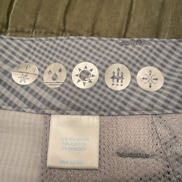 Southern Tide Men’s Lightweight Checkered Pattern Shorts 30W Excellent Condition - Picture 6 of 12